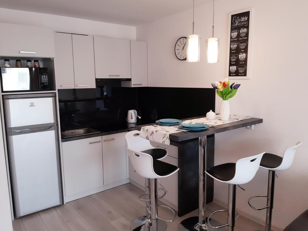 Apartamenty Asis Darlowko Buitenkant foto